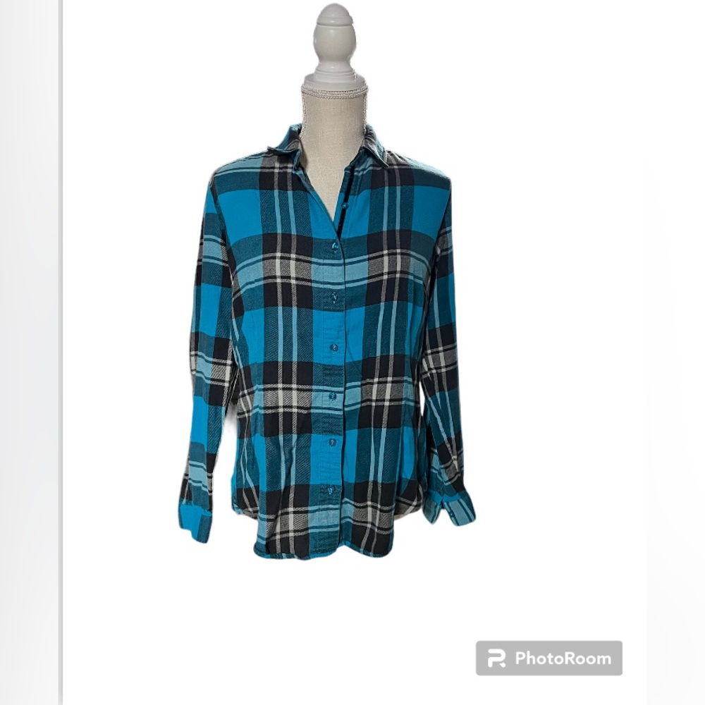 Kuhl flannel top long sleeve